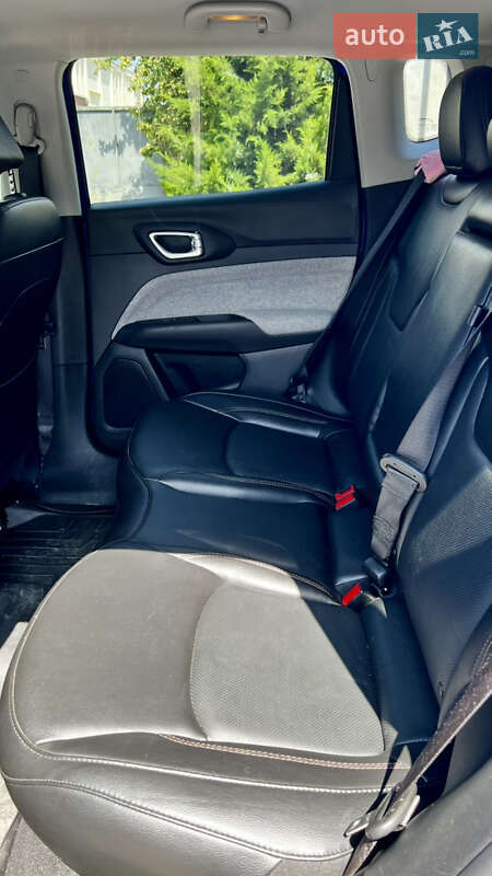 Внедорожник / Кроссовер Jeep Compass 2021 в Днепре