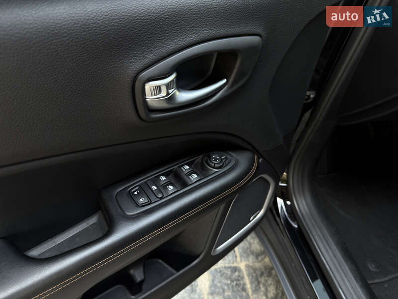 Внедорожник / Кроссовер Jeep Compass 2020 в Одессе