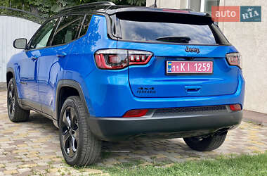 Внедорожник / Кроссовер Jeep Compass 2020 в 