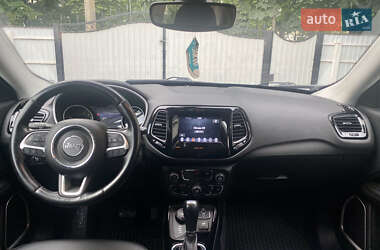 Внедорожник / Кроссовер Jeep Compass 2020 в 