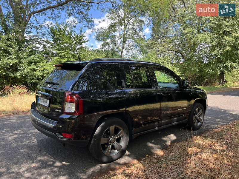 Позашляховик / Кросовер Jeep Compass 2014 в Сумах