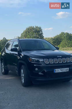 Позашляховик / Кросовер Jeep Compass 2022 в 