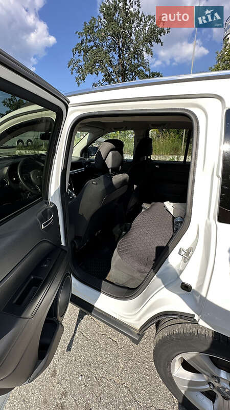 Внедорожник / Кроссовер Jeep Compass 2015 в Хмельницком фото 10 Внедорожник / Кроссовер Jeep Compass 2015 в Хмельницком