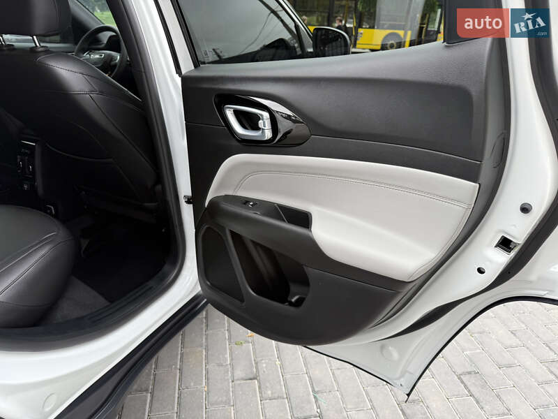 Позашляховик / Кросовер Jeep Compass 2024 в Полтаві фото 30 Позашляховик / Кросовер Jeep Compass 2024 в Полтаві