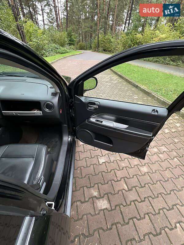 Внедорожник / Кроссовер Jeep Compass 2013 в Львове