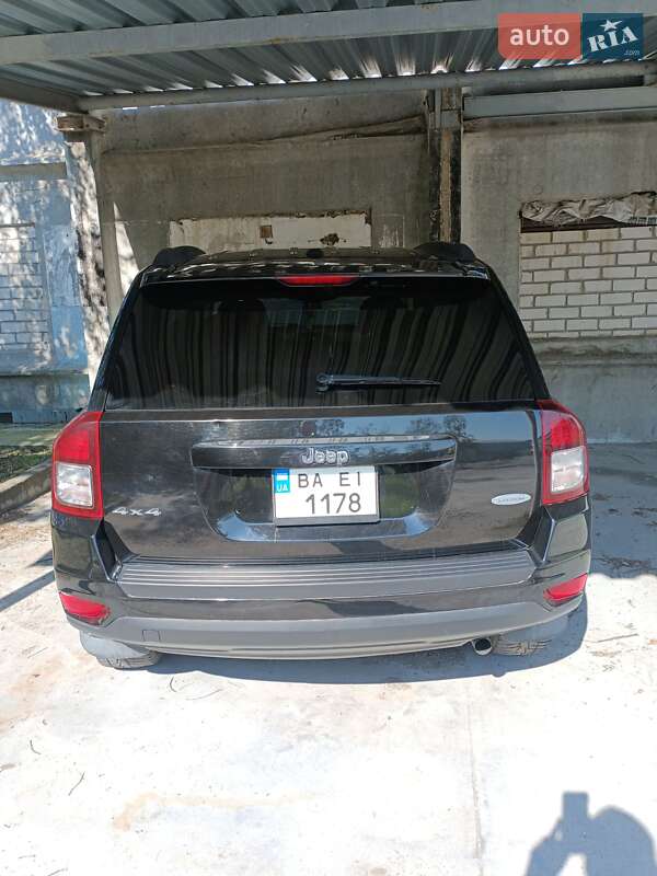 Внедорожник / Кроссовер Jeep Compass 2016 в Светловодске фото 4 Внедорожник / Кроссовер Jeep Compass 2016 в Светловодске