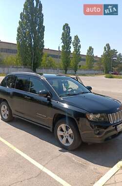 Внедорожник / Кроссовер Jeep Compass 2016 в 