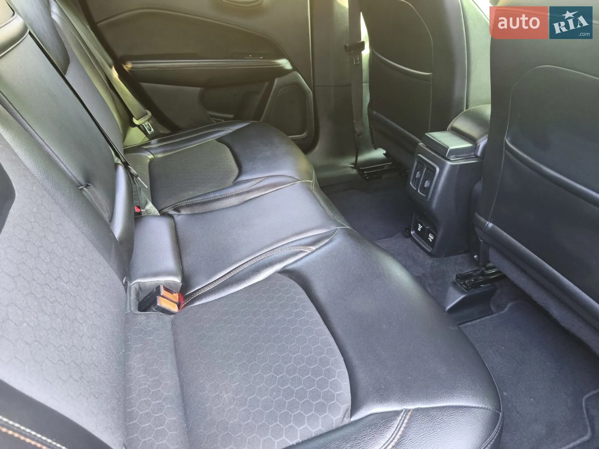 2017 Jeep Compass - мініатюра 10