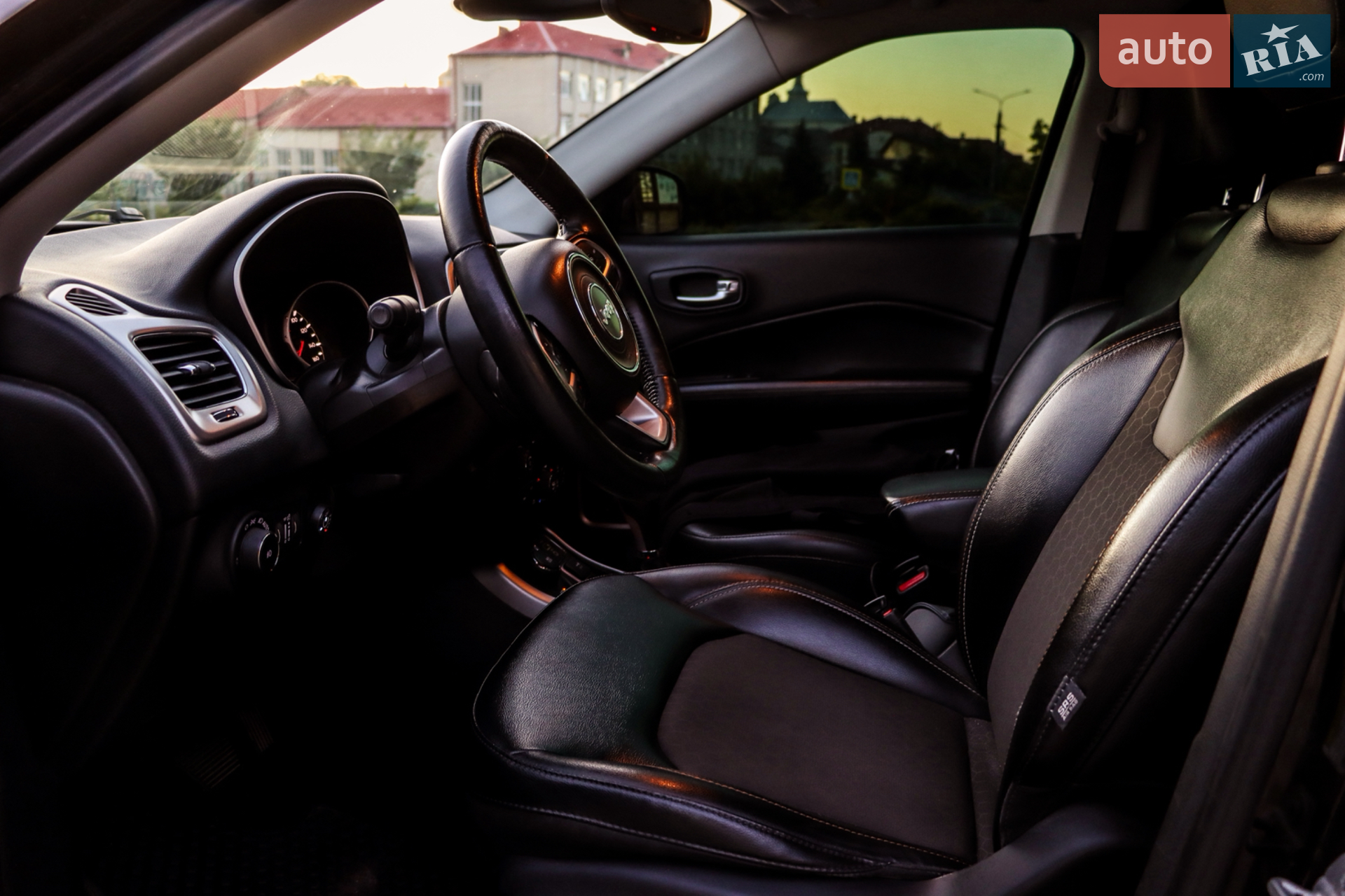 2018 Jeep Compass - мініатюра 13