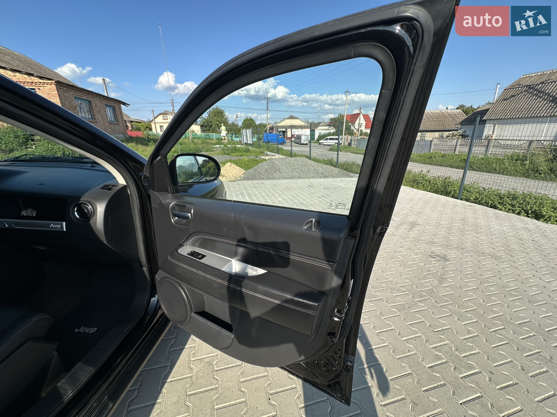 2016 Jeep Compass - мініатюра 36