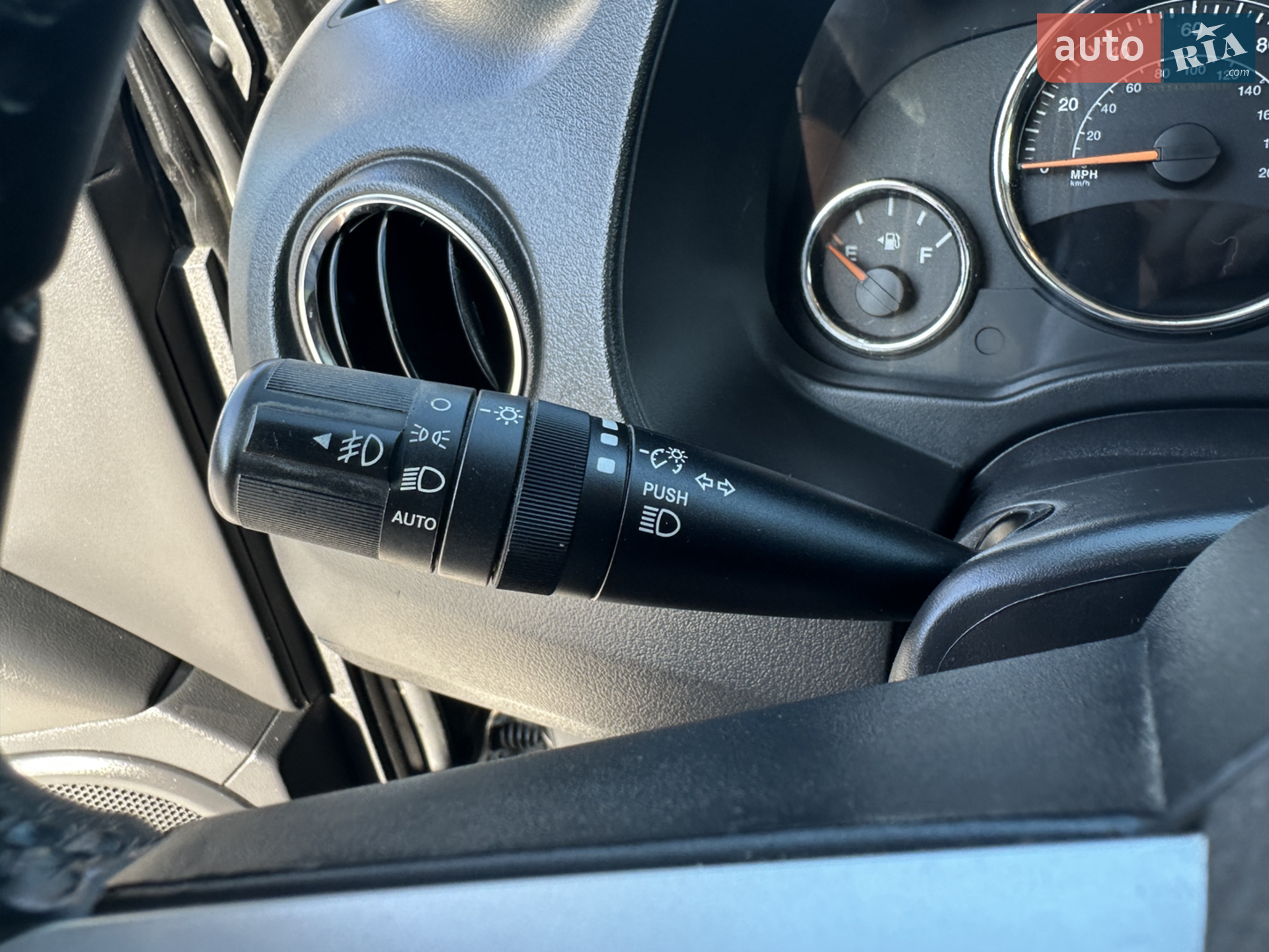 2016 Jeep Compass - мініатюра 45