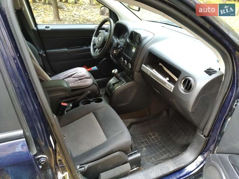 Внедорожник / Кроссовер Jeep Compass 2015 в Киеве