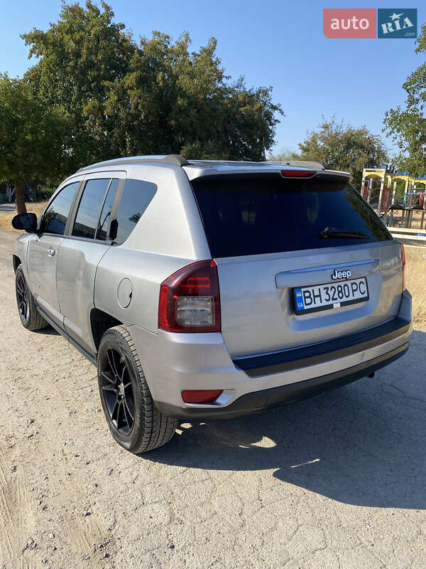 Внедорожник / Кроссовер Jeep Compass 2014 в Одессе фото 4 Внедорожник / Кроссовер Jeep Compass 2014 в Одессе