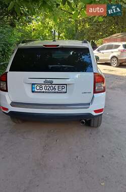 Внедорожник / Кроссовер Jeep Compass 2013 в 
