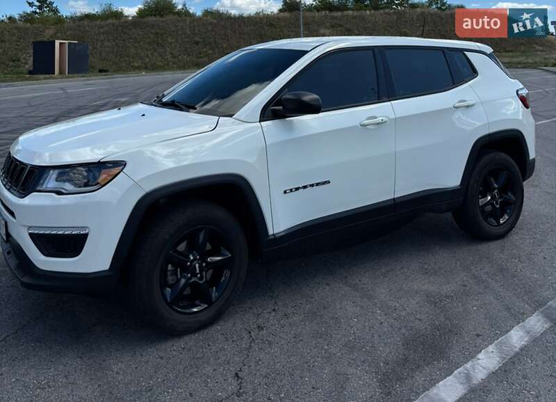 Внедорожник / Кроссовер Jeep Compass 2018 в Полтаве фото 2 Внедорожник / Кроссовер Jeep Compass 2018 в Полтаве
