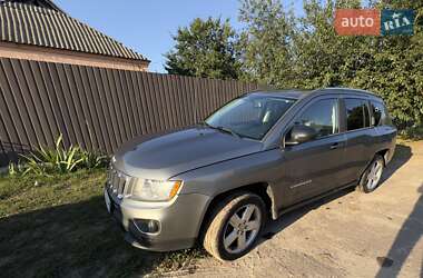 Внедорожник / Кроссовер Jeep Compass 2013 в 