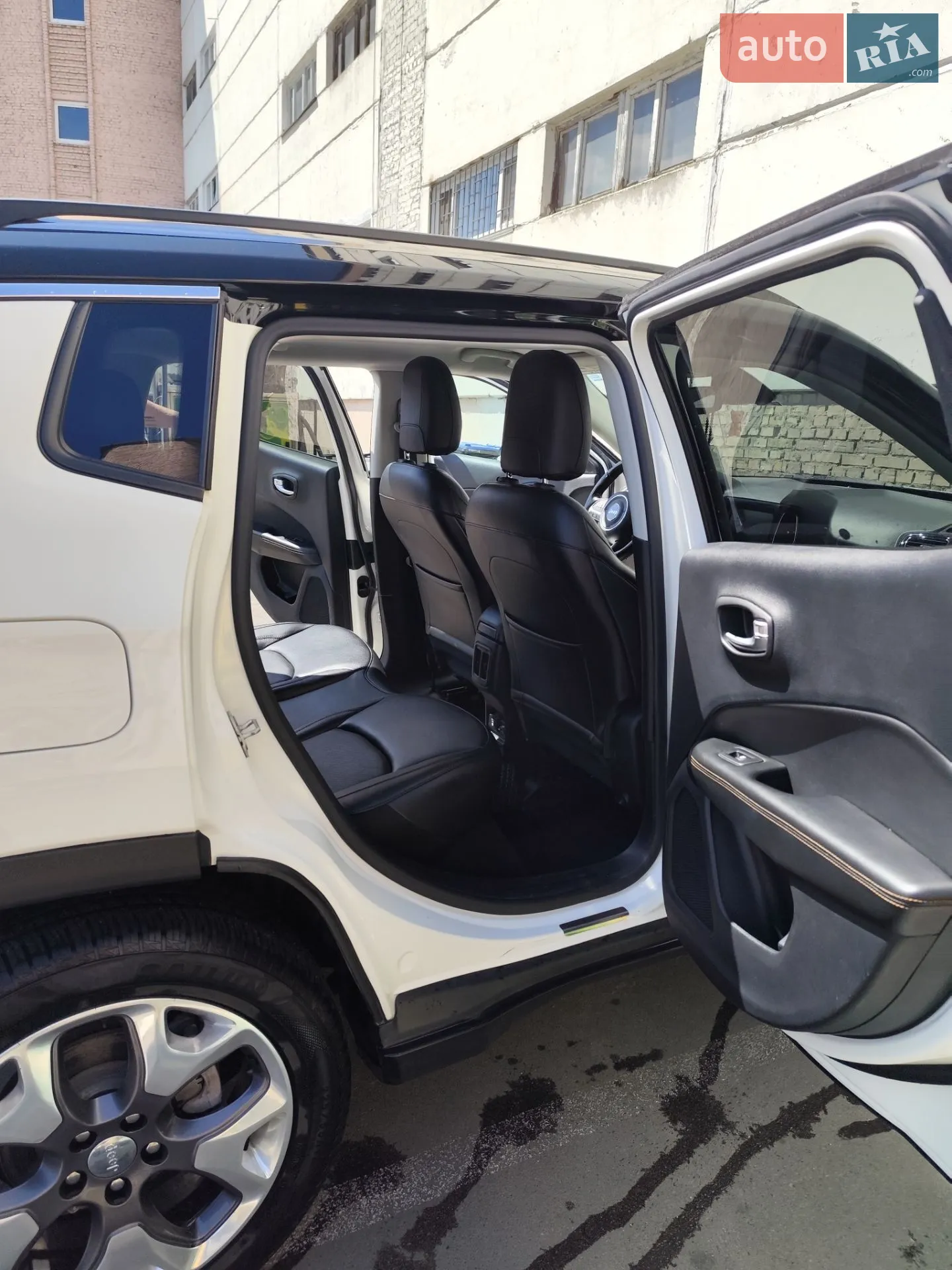 2020 Jeep Compass - мініатюра 21