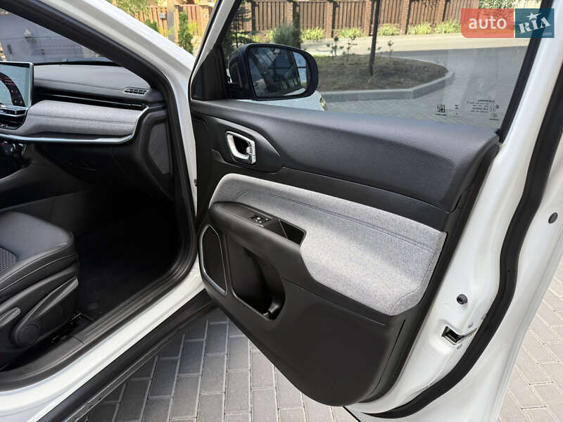 Внедорожник / Кроссовер Jeep Compass 2024 в Полтаве