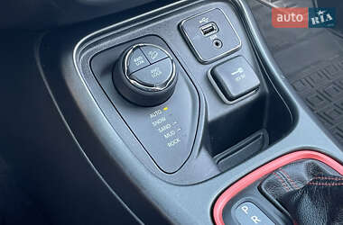 Внедорожник / Кроссовер Jeep Compass 2018 в 