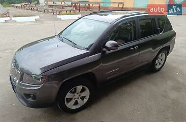 Внедорожник / Кроссовер Jeep Compass 2016 в 
