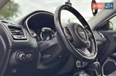 Внедорожник / Кроссовер Jeep Compass 2020 в 