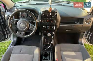 Внедорожник / Кроссовер Jeep Compass 2011 в Черновцах