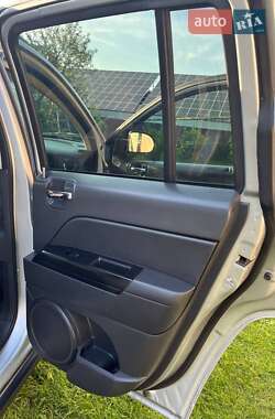 Внедорожник / Кроссовер Jeep Compass 2011 в Черновцах