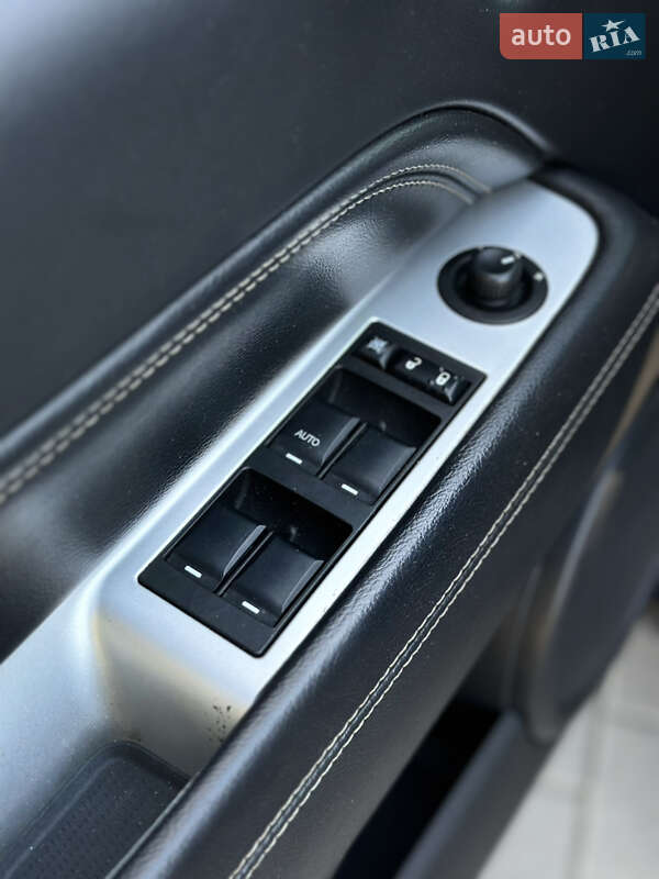 Внедорожник / Кроссовер Jeep Compass 2016 в Павлограде