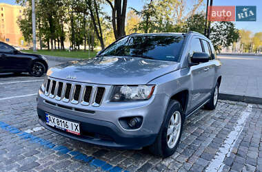 Внедорожник / Кроссовер Jeep Compass 2015 в Харькове