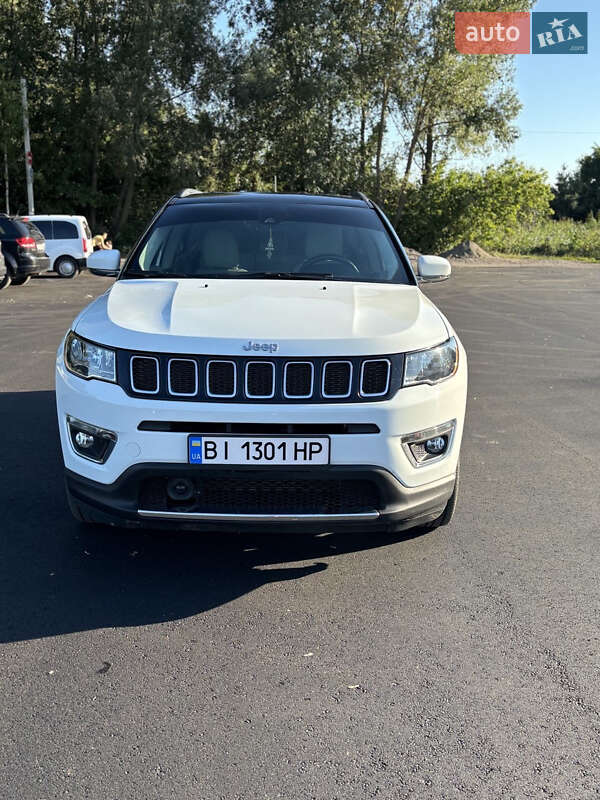 Внедорожник / Кроссовер Jeep Compass 2020 в Киеве