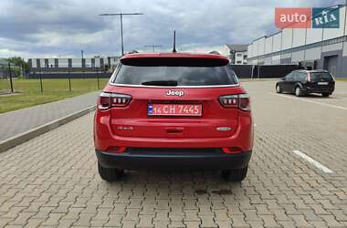 Внедорожник / Кроссовер Jeep Compass 2019 в 