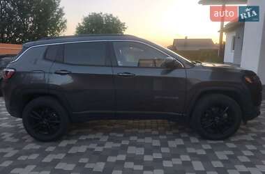 Внедорожник / Кроссовер Jeep Compass 2022 в 