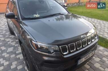 Внедорожник / Кроссовер Jeep Compass 2022 в 
