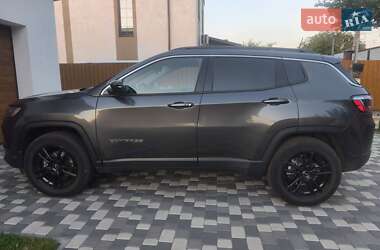 Внедорожник / Кроссовер Jeep Compass 2022 в 