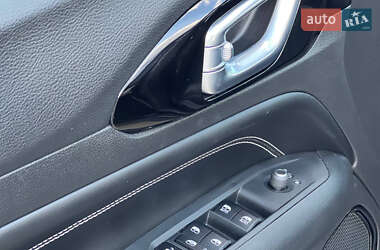 Внедорожник / Кроссовер Jeep Compass 2022 в 