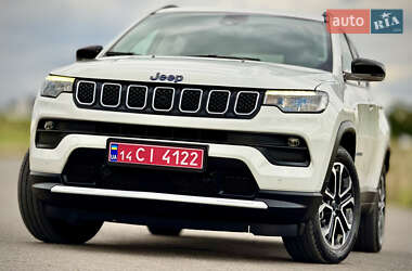 Внедорожник / Кроссовер Jeep Compass 2021 в 