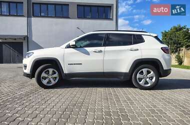 Внедорожник / Кроссовер Jeep Compass 2018 в 