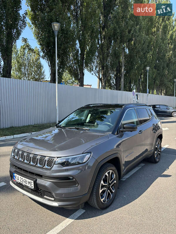 Внедорожник / Кроссовер Jeep Compass 2023 в Киеве