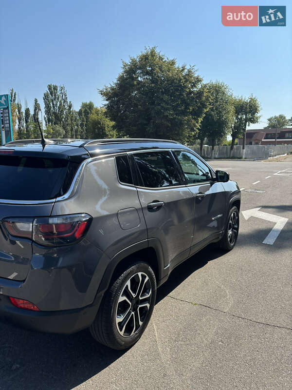Внедорожник / Кроссовер Jeep Compass 2023 в Киеве