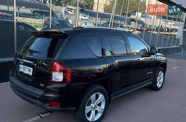 Внедорожник / Кроссовер Jeep Compass 2014 в 