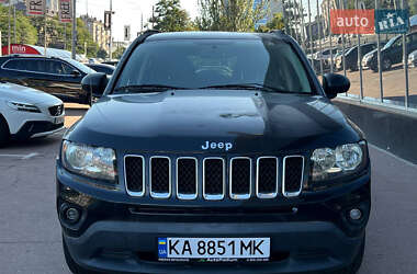 Внедорожник / Кроссовер Jeep Compass 2014 в 