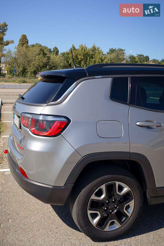 Позашляховик / Кросовер Jeep Compass 2017 в Києві