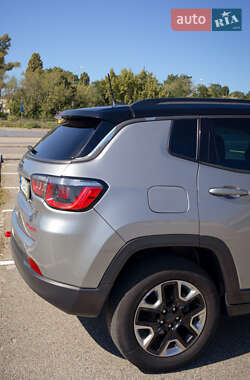 Внедорожник / Кроссовер Jeep Compass 2017 в 