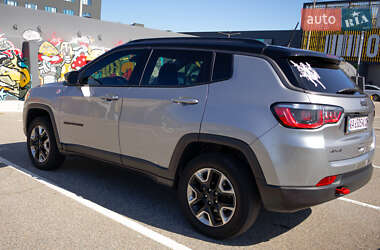 Внедорожник / Кроссовер Jeep Compass 2017 в 