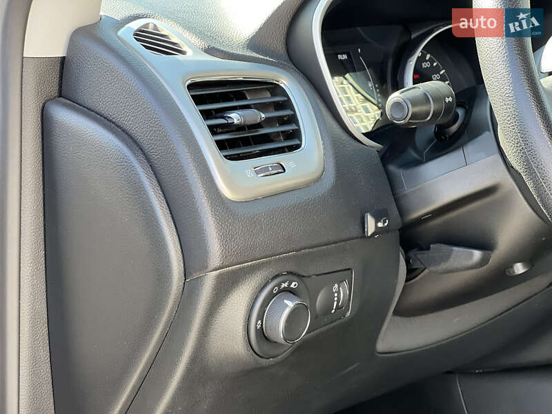Внедорожник / Кроссовер Jeep Compass 2017 в Ужгороде