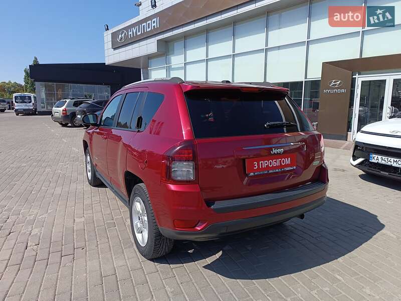Внедорожник / Кроссовер Jeep Compass 2016 в Полтаве