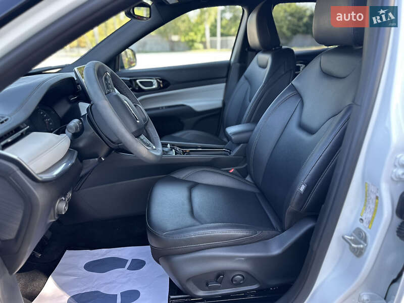 Внедорожник / Кроссовер Jeep Compass 2024 в Первомайске
