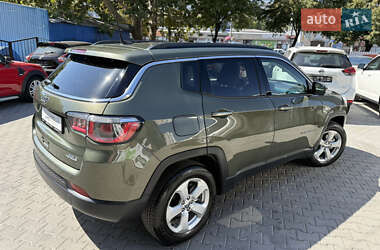 Внедорожник / Кроссовер Jeep Compass 2018 в 