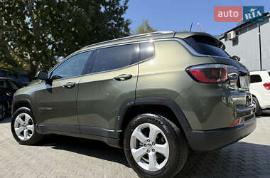 Внедорожник / Кроссовер Jeep Compass 2018 в 