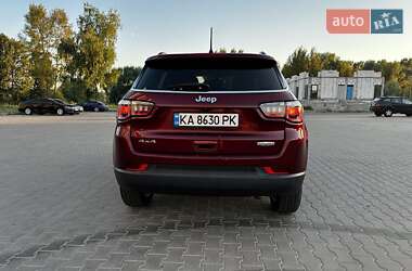 Внедорожник / Кроссовер Jeep Compass 2020 в 